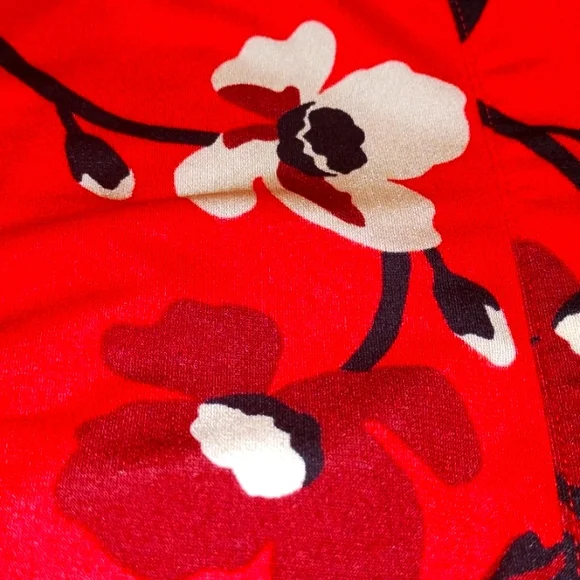 BCBG MAXAZRIA Large Wrap Dress - Picture 6 of 6